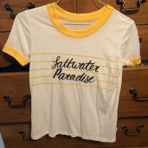 Vintage looking T-shirt saltwater paradise